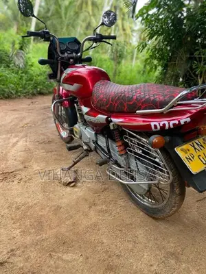 Bajaj CT-100 2012 Motorbike (Used)