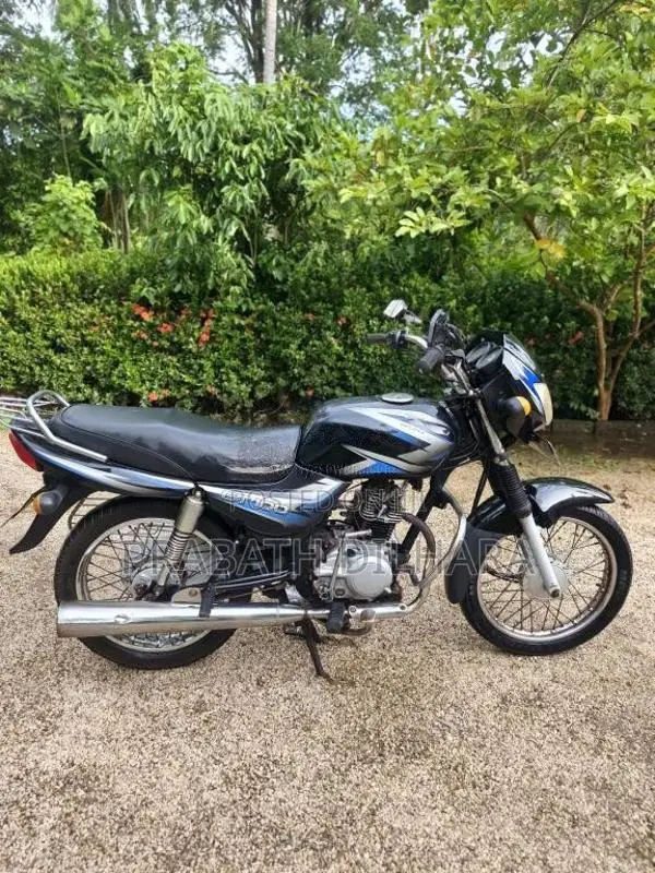 Bajaj CT-100 2011 Motorbike (Used)