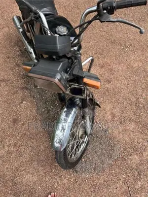 Hero-Honda Cd100 2004 Motorbike (Used)