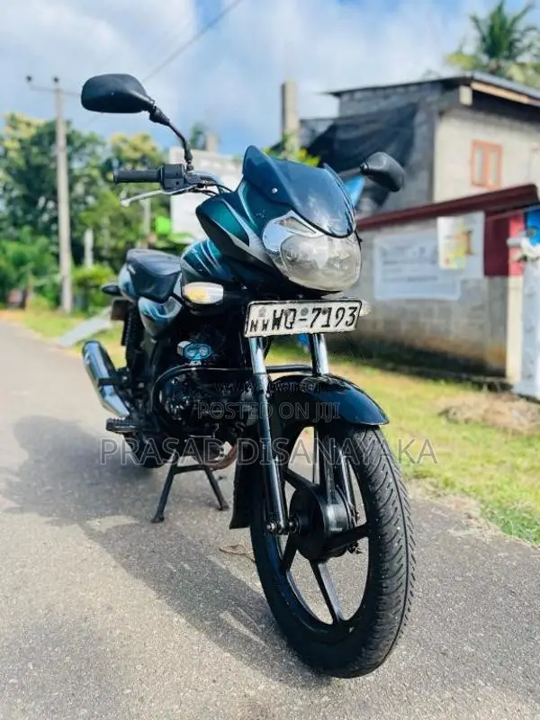 Bajaj Discover 2011 Motorbike (Used)