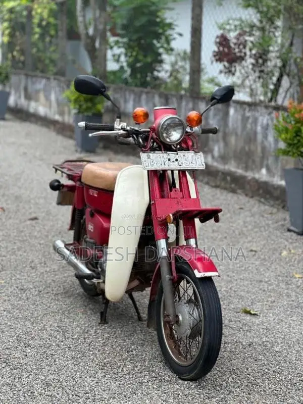 Honda Honda 2001 Motorbike (Used)