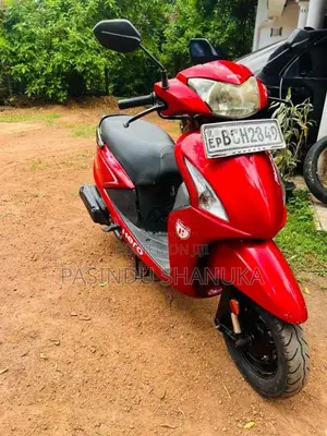 Hero Pleasure 2015 Motorbike (Used)