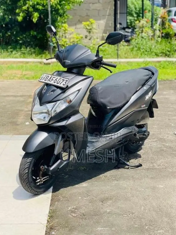 Honda Dio 2013 Motorbike (Used)