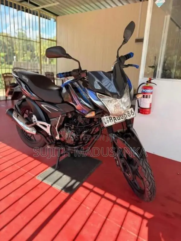 Bajaj Discover 2014 Motorbike (Used)