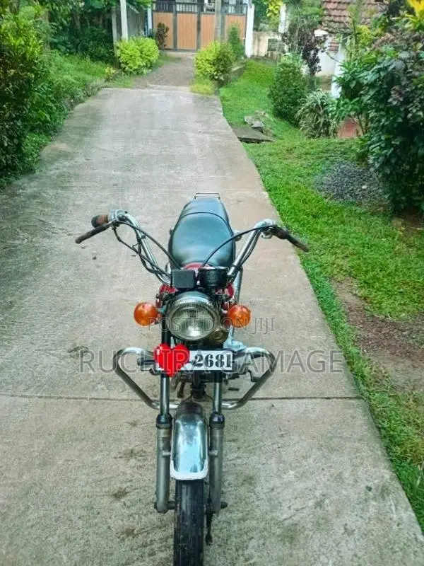 Honda Cm 125 1990 Motorbike (Used)