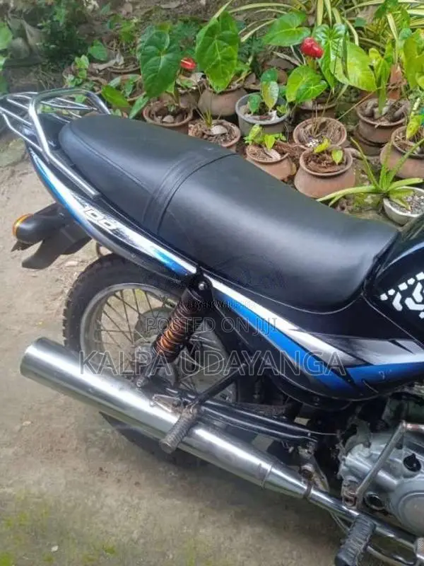 Bajaj CT-100 2006 Motorbike (Used)