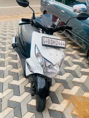 Honda Dio 2016 Motorbike (Used)