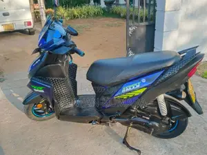 Yamaha ZR 2020 Motorbike (Used)