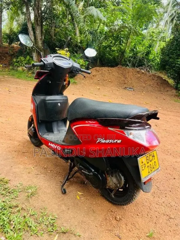 Hero Pleasure 2015 Motorbike (Used)