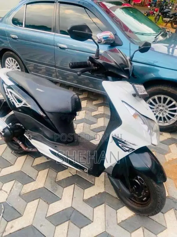 Honda Dio 2016 Motorbike (Used)