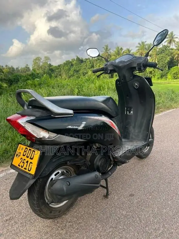Hero-Honda Activa 2015 Motorbike (Used)