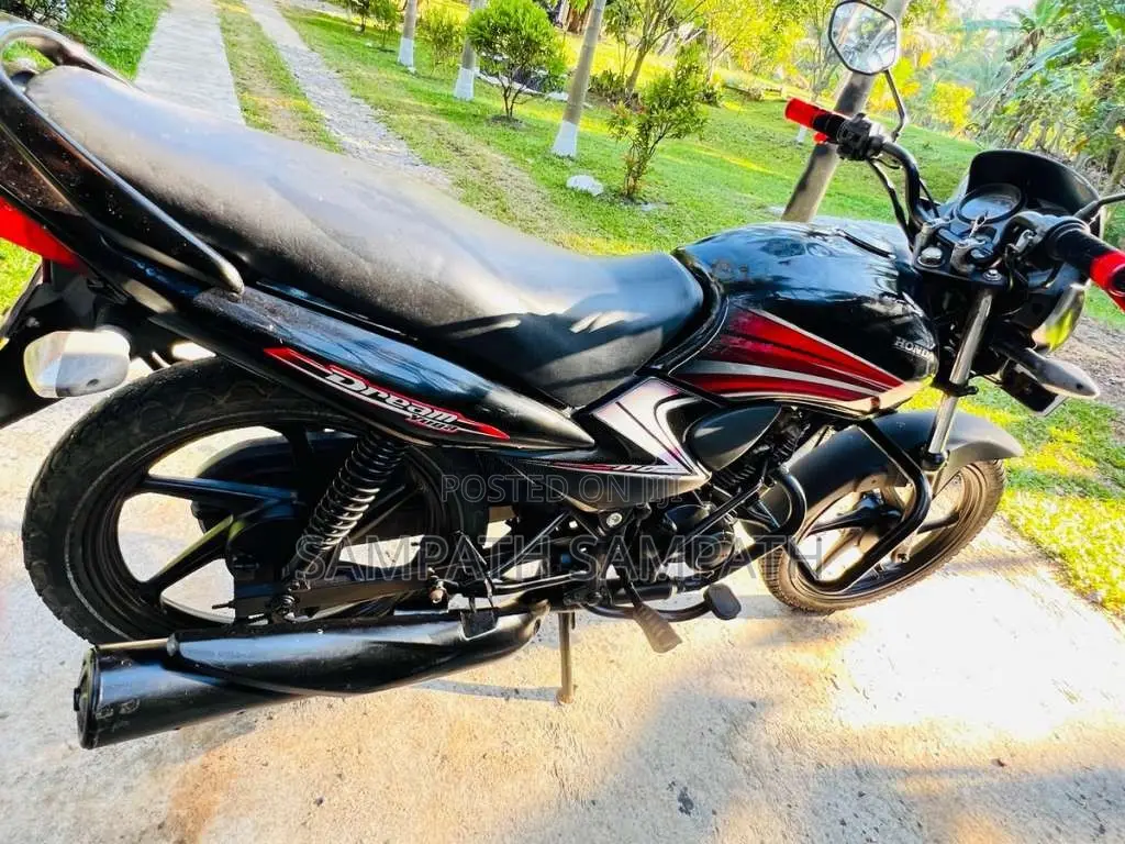 Hero-Honda Dream Yuga 2015 Motorbike (Used)