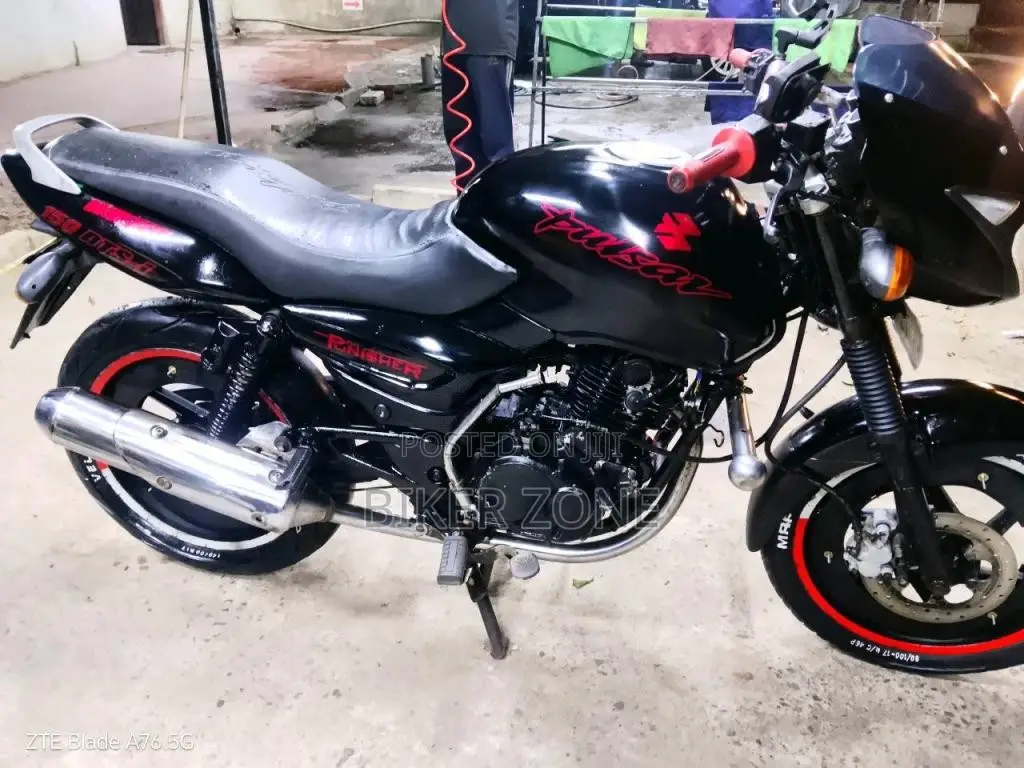 Bajaj Pulsar 150 2006 Motorbike (Used)