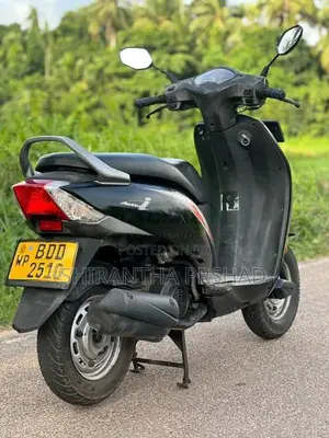 Hero-Honda Activa 2015 Motorbike (Used)