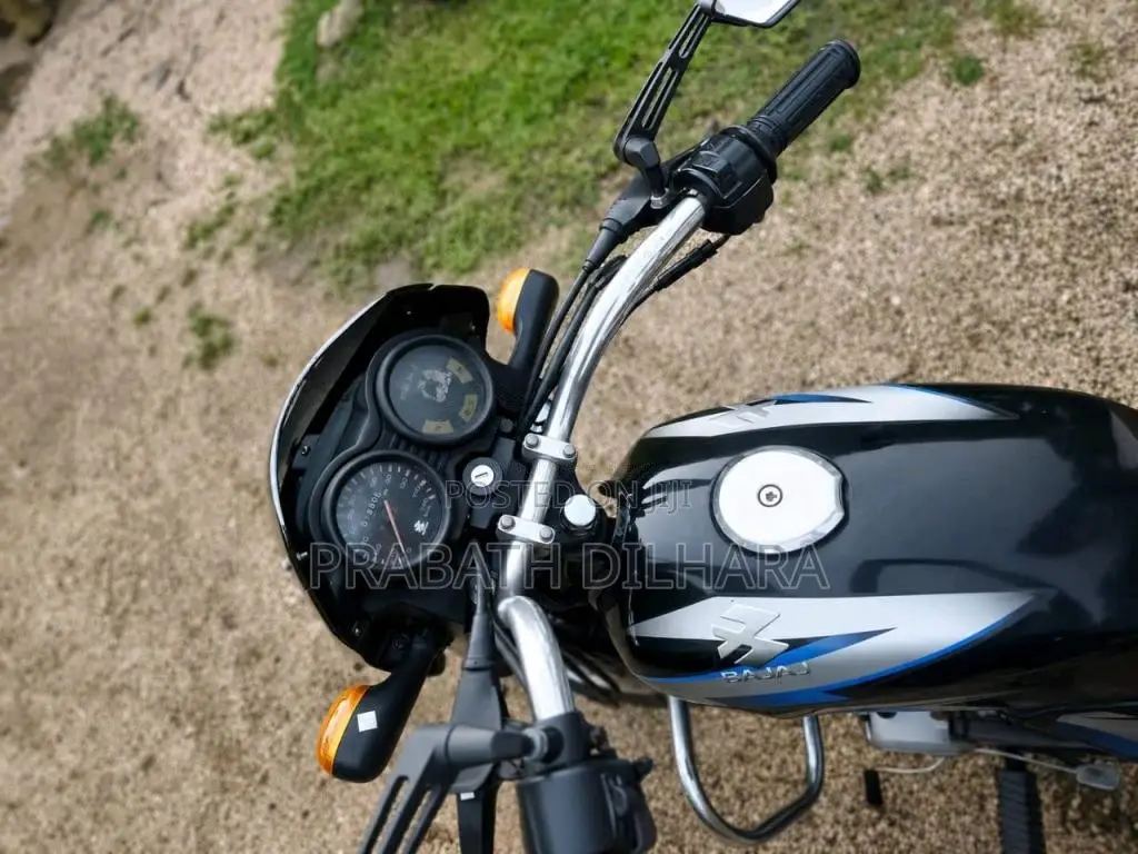 Bajaj CT-100 2011 Motorbike (Used)