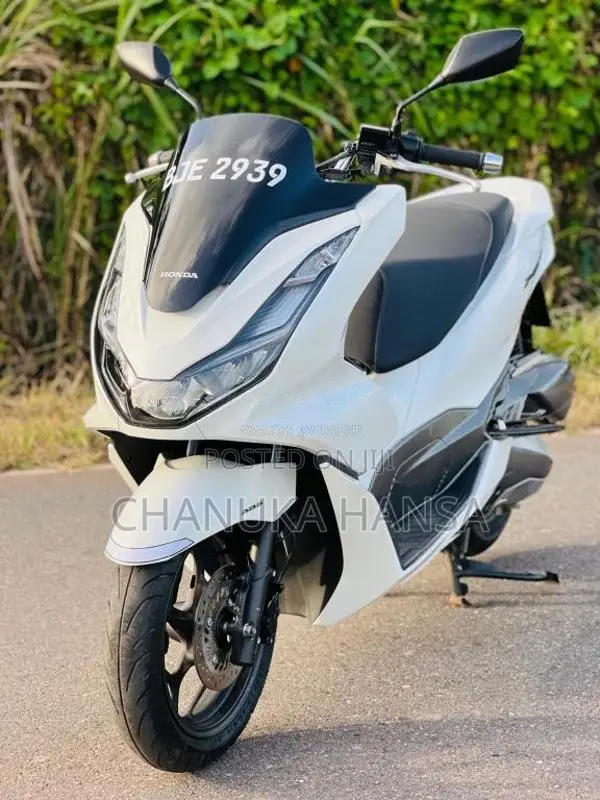 Honda Pcx 2023 Motorbike (Used)