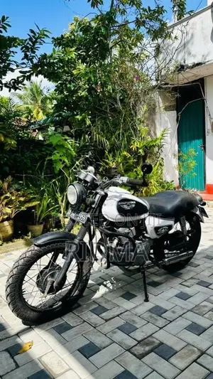 Honda CM Custom 1997 Motorbike (Used)