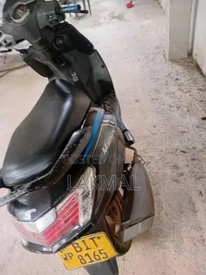 Hero Maestro 2020 Motorbike (Used)