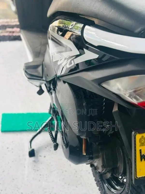 Honda Dio 2017 Motorbike (Used)