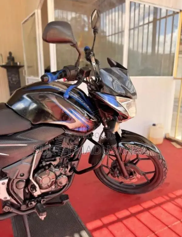 Bajaj Discover 2014 Motorbike (Used)