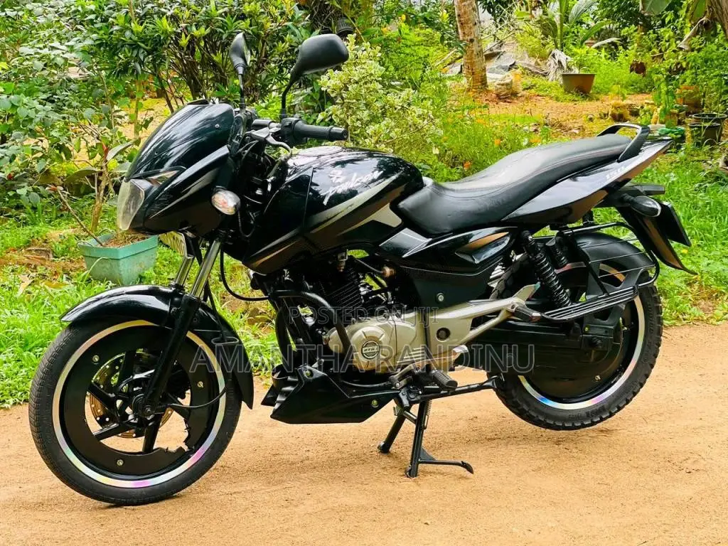 Bajaj Pulsar 2017 Motorbike (Used)