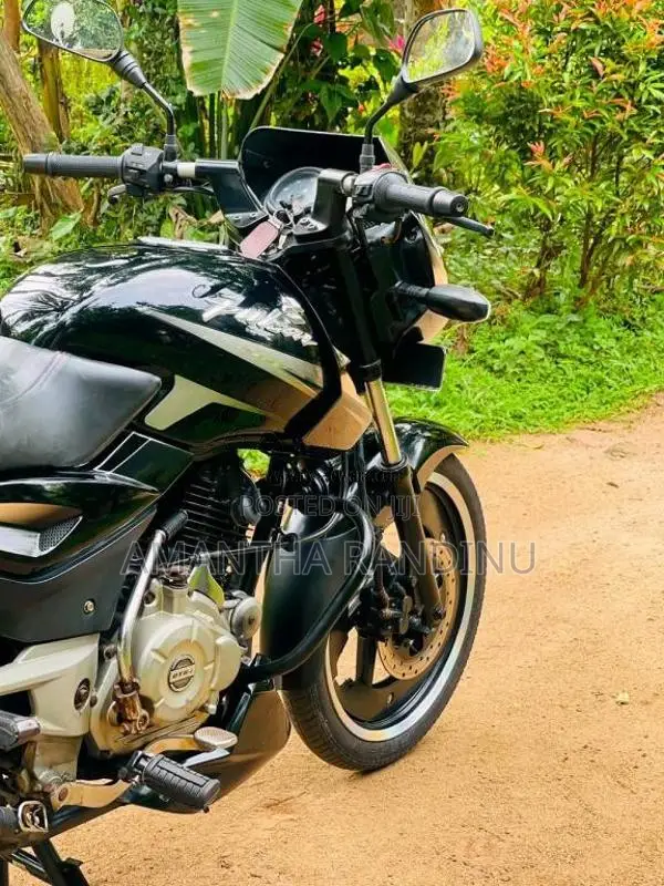 Bajaj Pulsar 2017 Motorbike (Used)