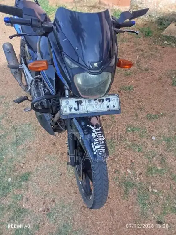 Bajaj Pulsar 2004 Motorbike (Used)