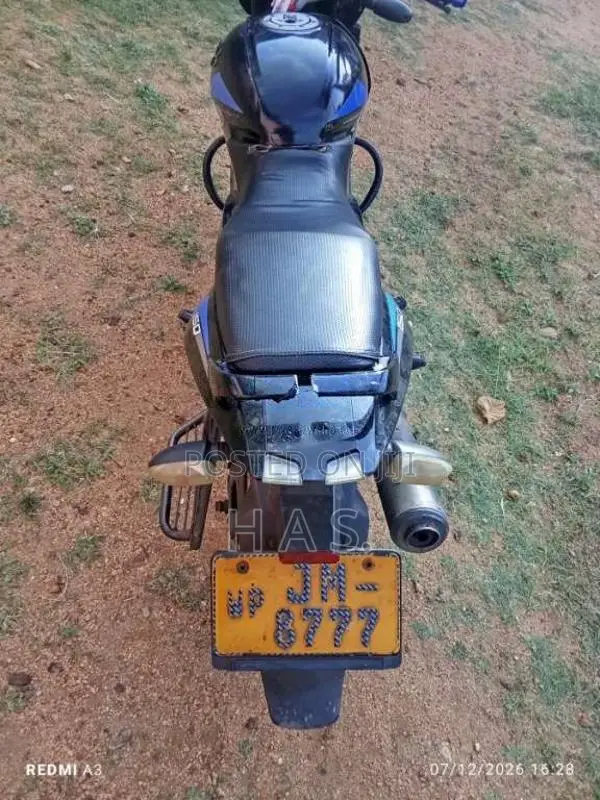 Bajaj Pulsar 2004 Motorbike (Used)