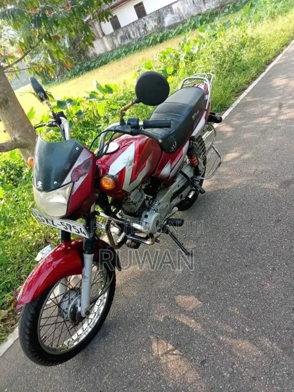 Bajaj CT-100 2012 Motorbike (Used)
