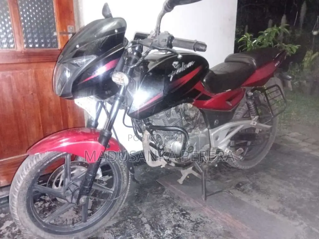 Bajaj Pulsar 2016 Motorbike (Used)