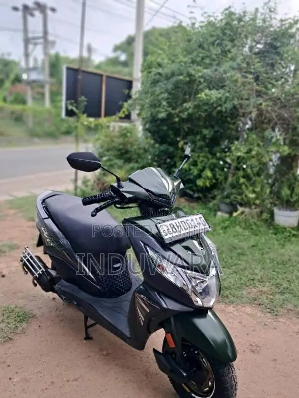 Honda Dio 2019 Motorbike (Used)
