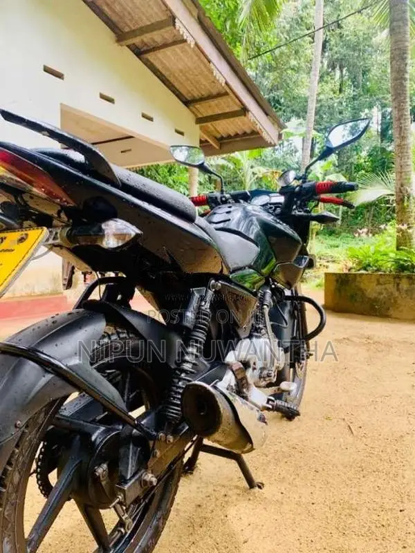 Bajaj Pulsar 2012 Motorbike (Used)