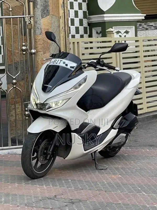 Honda Pcx 2019 Motorbike (Used)