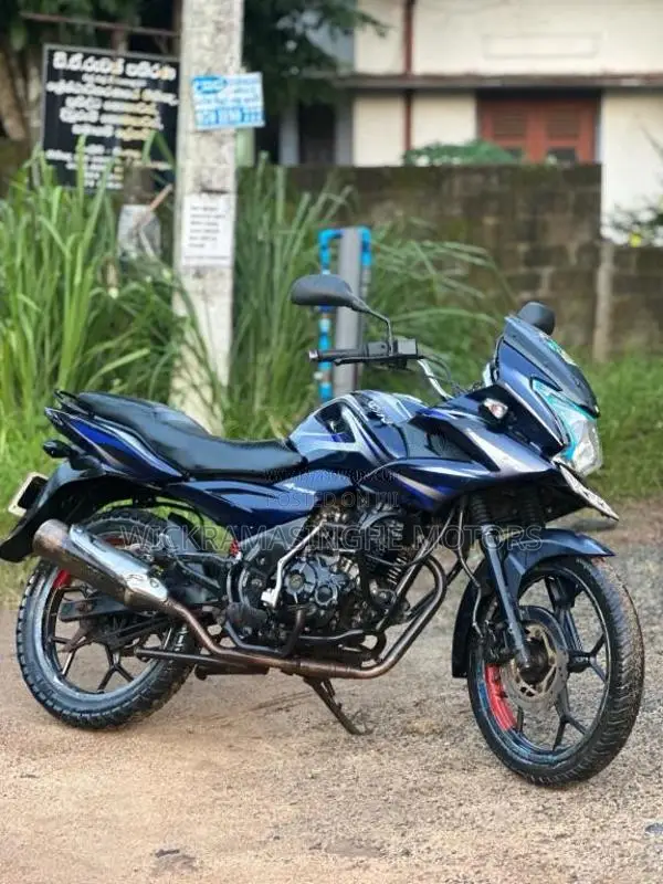 Bajaj Discover 2015 Motorbike (Used)
