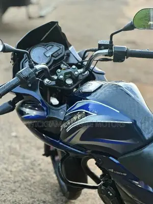 Bajaj Discover 2015 Motorbike (Used)