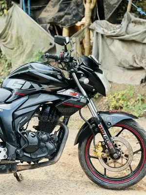 Suzuki Gixxer 2015 Motorbike (Used)