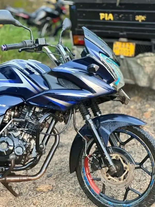 Bajaj Discover 2015 Motorbike (Used)