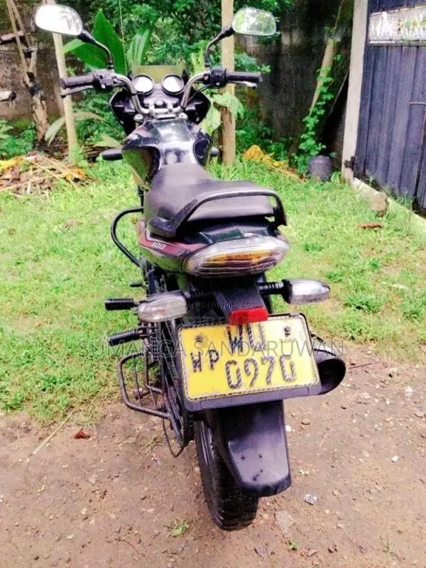 Bajaj Discover 2011 Motorbike (Used)