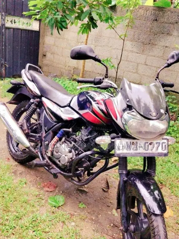 Bajaj Discover 2011 Motorbike (Used)