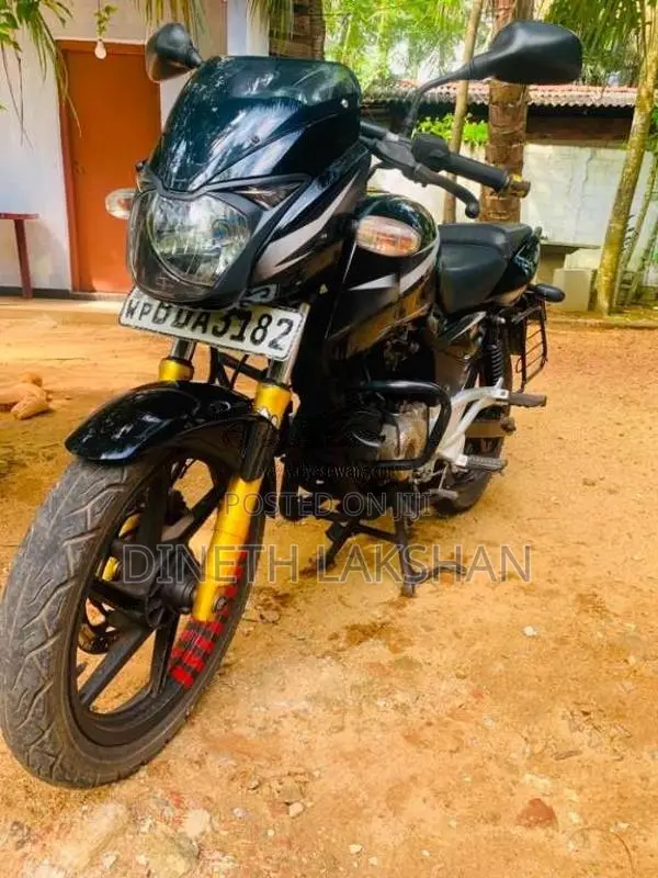 Bajaj Pulsar 2015 Motorbike (Used)