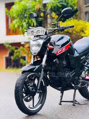 Yamaha FZ 2011 Motorbike (Used)