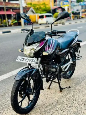 Bajaj Discover 2015 Motorbike (Used)
