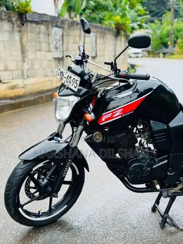 Yamaha FZ 2011 Motorbike (Used)