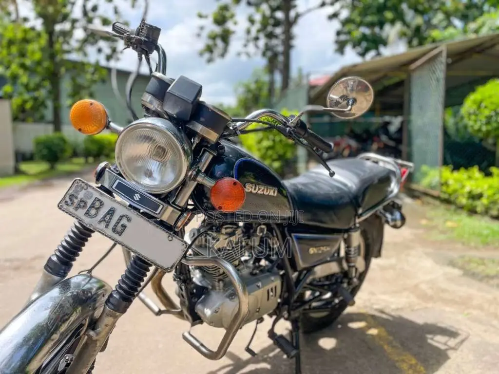 Suzuki GN125 2013 Motorbike (Used)