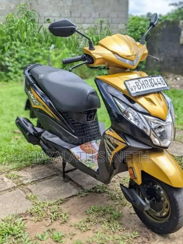 Honda Dio 2019 Motorbike (Used)