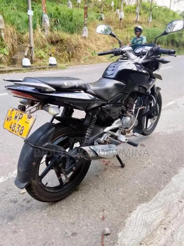Bajaj Pulsar 135 2011 Motorbike (Used)