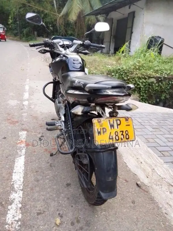 Bajaj Pulsar 135 2011 Motorbike (Used)