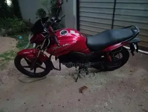 Hero-Honda Hunk 2011 Motorbike (Used)