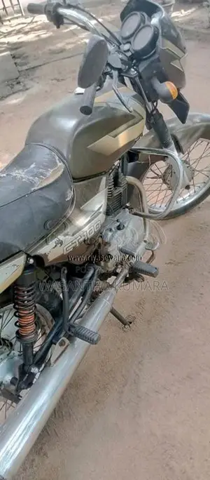 Bajaj CT-100 2009 Motorbike (Used)