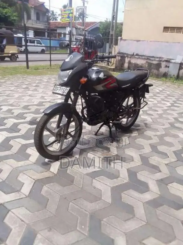 Hero CD Dream Dlx 110 2017 Motorbike (Used)
